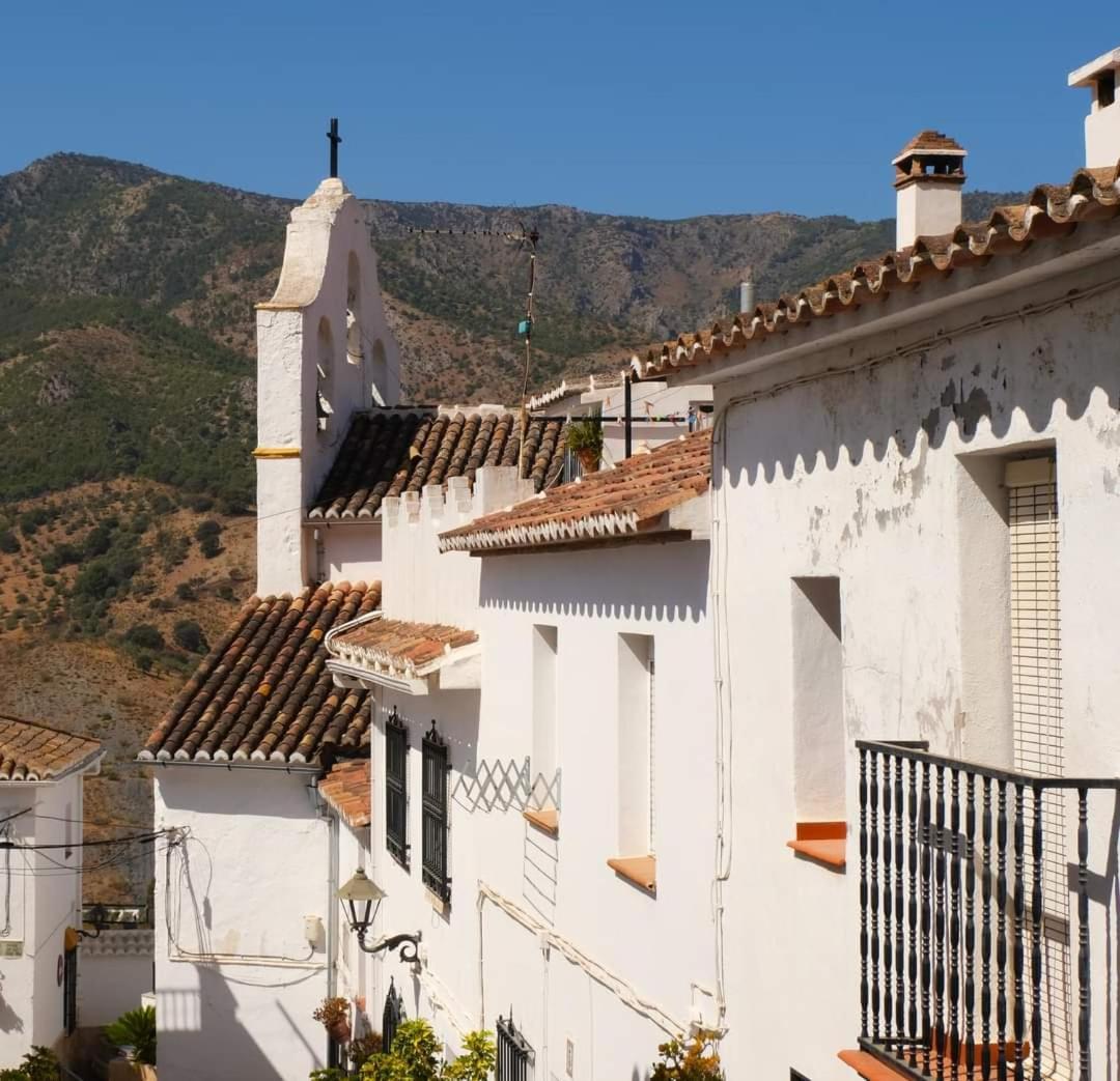 Caminito Rey & Banderas Spa Relax Carratraca Eksteriør bilde